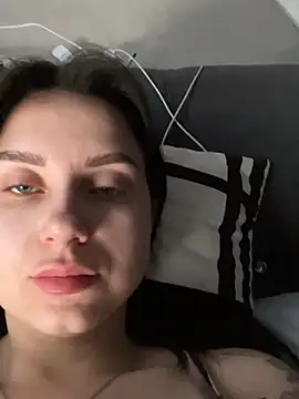 ellie ssexy online show from March 14, 4:10 am