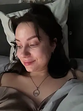 ellie ssexy online show from March 17, 4:08 am