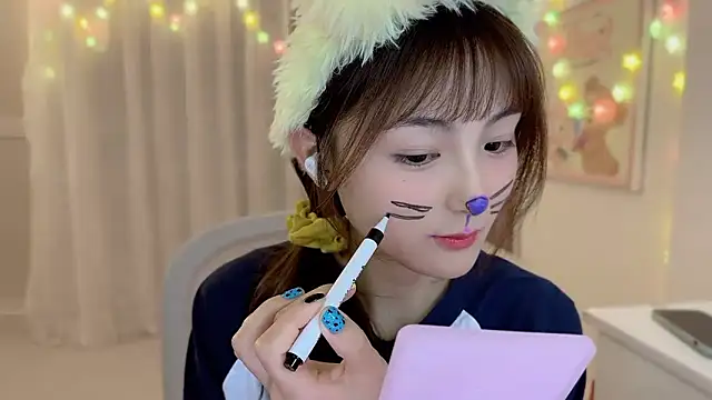 Snapshot of SHUIshui_ chatting on February 16, 4:53 pm SHUIshui online show from February 16, 4:53 pm