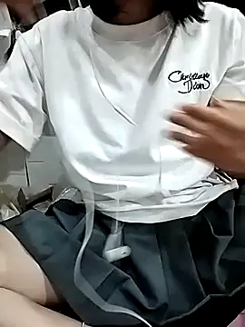  Vitamin Sex  online show from March 11, 7:25 am