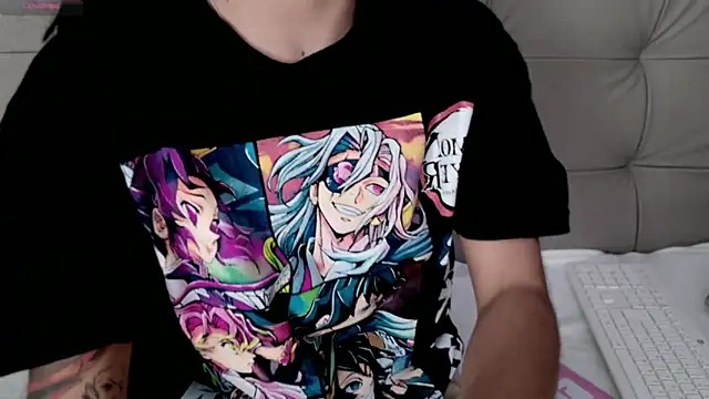 were-Naughty online show from February 11, 4:24 pm