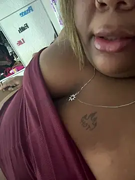 MedusaHot69 online show from June 11, 5:05 am