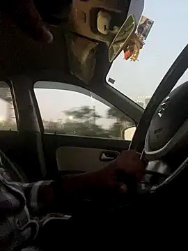 Snapshot of TeluguBoyAbhi chatting on November 11, 12:27 pm TeluguBoyAbhi online show from November 11, 12:27 pm