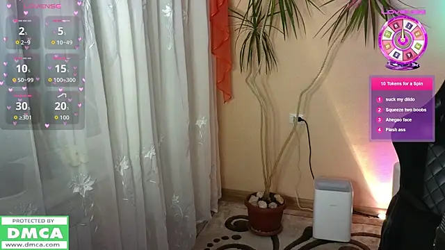 mag1c eyes1 online show from October 31, 8:10 pm