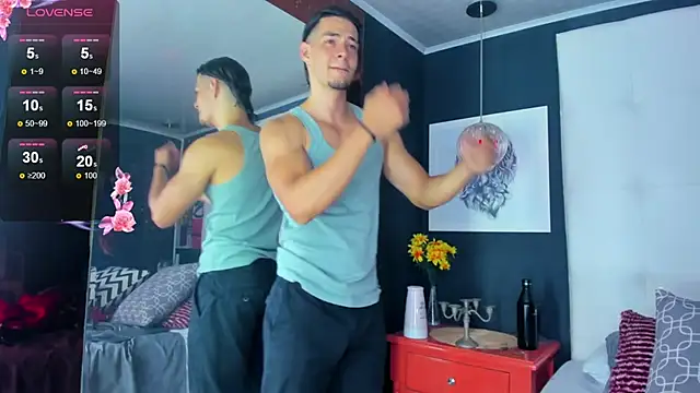 Snapshot of ElianFoxter chatting on January 16, 1:58 am ElianFoxter online show from January 16, 1:58 am