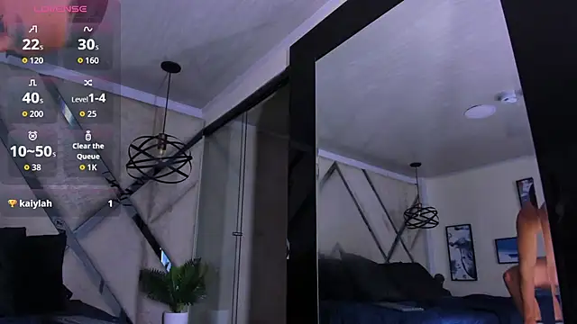 Snapshot of ElianFoxter chatting on November 8, 10:41 pm ElianFoxter online show from November 8, 10:41 pm