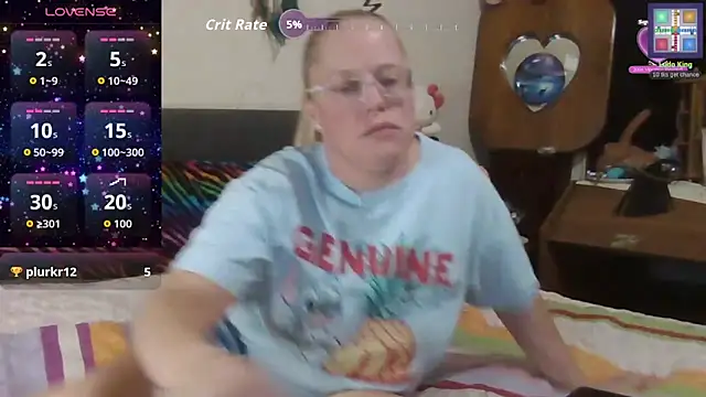 Snapshot of Toybox13_Pika chatting on September 17, 10:22 pm Toybox13 Pika online show from September 17, 10:22 pm