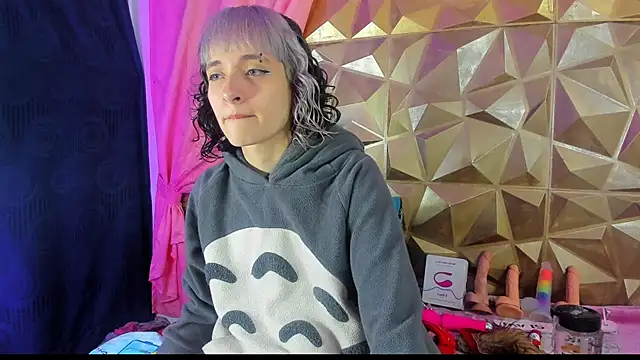 neeko princes online show from January 24, 12:10 pm