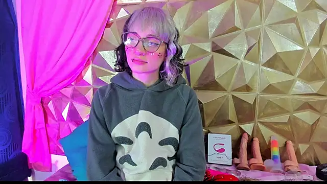 neeko princes online show from January 27, 3:18 pm