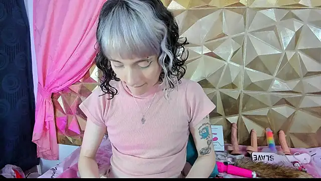 neeko princes online show from January 31, 12:18 pm