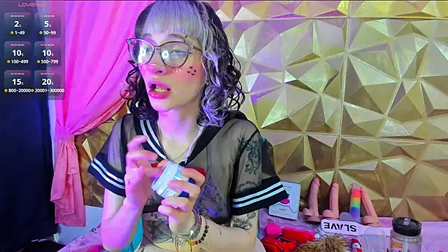 neeko princes online show from March 20, 12:11 pm