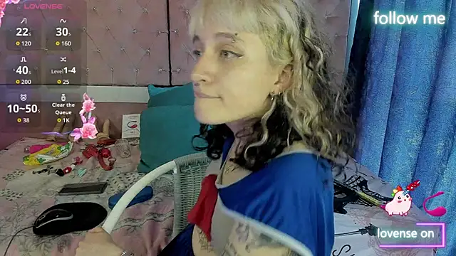 neeko princes online show from May 4, 12:56 pm