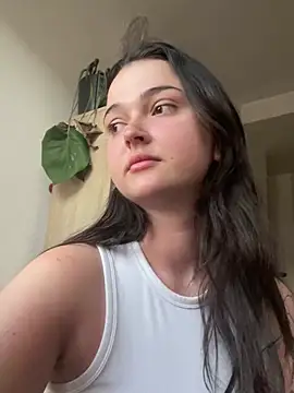 Snapshot of chunliklk chatting on January 14, 7:48 am chunliklk online show from January 14, 7:48 am