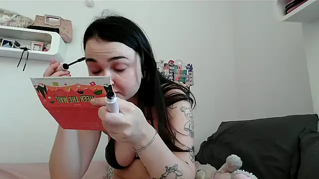 Snapshot of chunliklk chatting on September 18, 4:31 pm chunliklk online show from September 18, 4:31 pm