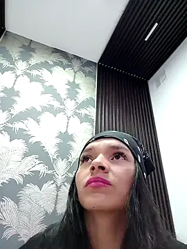 Snapshot of _shantal_smith chatting on January 18, 5:48 pm shantal smith online show from January 18, 5:48 pm