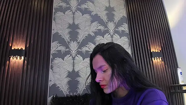 Snapshot of _shantal_smith chatting on June 12, 12:53 am shantal smith online show from June 12, 12:53 am