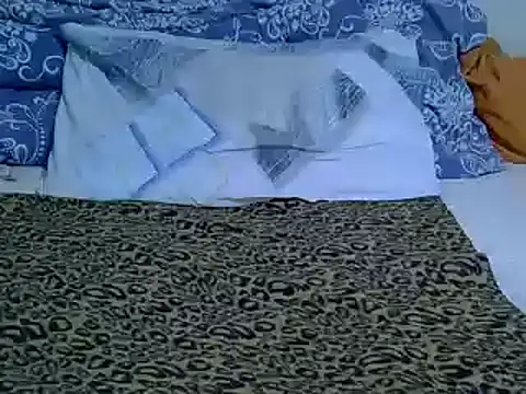 Snapshot of cindy_mia chatting on March 22, 10:39 am cindy mia online show from March 22, 10:39 am