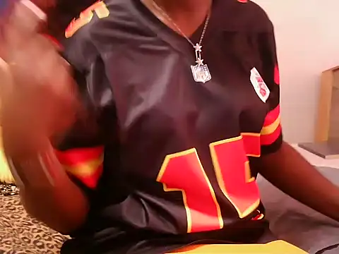 Snapshot of cindy_mia chatting on November 4, 5:17 am cindy mia online show from November 4, 5:17 am