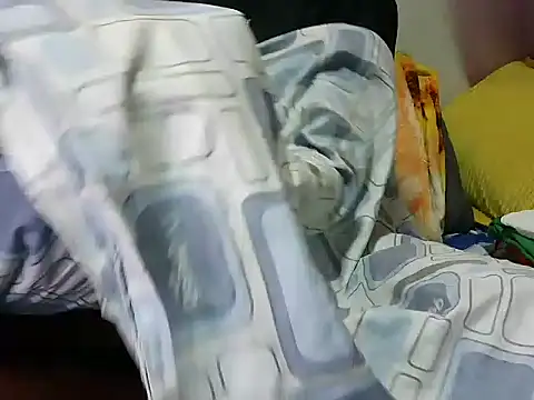 Snapshot of cindy_mia chatting on December 5, 3:37 am cindy mia online show from December 5, 3:37 am