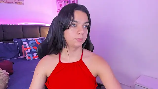 Snapshot of Megan_Miles02 chatting on November 28, 9:06 pm Megan Miles02 online show from November 28, 9:06 pm