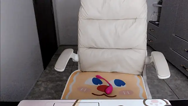 -KathySweet- online show from September 18, 4:47 am