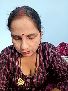 reemacouple007 online show from November 11, 8:58 am