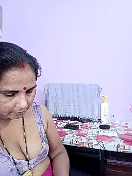 reemacouple007 online show from April 29, 6:06 am