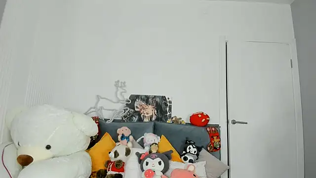 Snapshot of dolly_ll chatting on December 27, 7:35 pm dolly ll online show from December 27, 7:35 pm