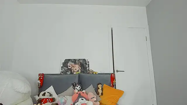 Snapshot of dolly_ll chatting on February 6, 4:25 pm dolly ll online show from February 6, 4:25 pm