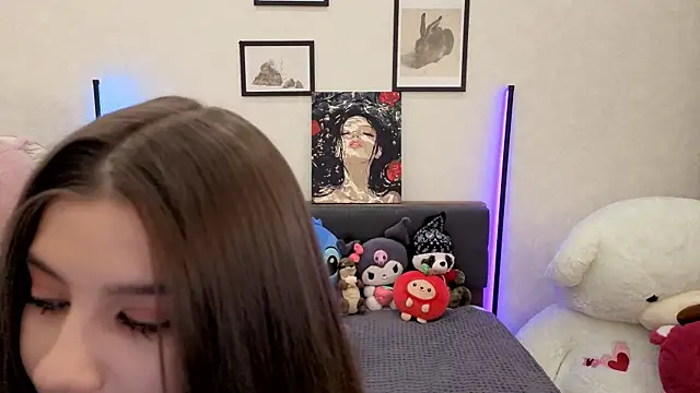 Snapshot of dolly_ll chatting on November 8, 1:11 pm dolly ll online show from November 8, 1:11 pm