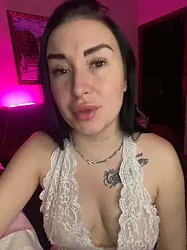 Snapshot of Roxana_Bell chatting on January 31, 5:10 pm Roxana Bell online show from January 31, 5:10 pm