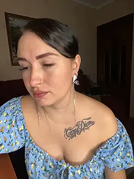 Snapshot of Roxana_Bell chatting on September 26, 4:55 pm Roxana Bell online show from September 26, 4:55 pm