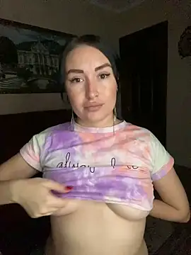 Snapshot of Roxana_Bell chatting on October 1, 8:15 pm Roxana Bell online show from October 1, 8:15 pm