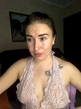 Snapshot of Roxana_Bell chatting on November 12, 8:08 pm Roxana Bell online show from November 12, 8:08 pm