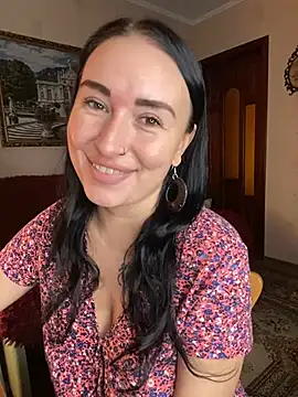 Snapshot of Roxana_Bell chatting on January 17, 10:20 am Roxana Bell online show from January 17, 10:20 am