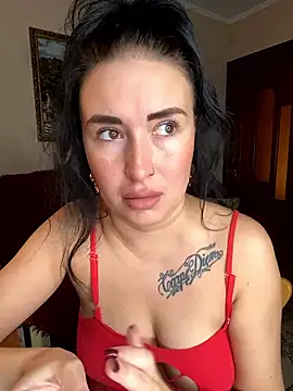 Snapshot of Roxana_Bell chatting on January 18, 10:52 am Roxana Bell online show from January 18, 10:52 am