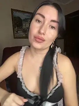 Snapshot of Roxana_Bell chatting on February 28, 2:40 pm Roxana Bell online show from February 28, 2:40 pm