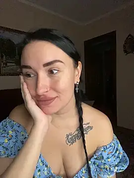 Snapshot of Roxana_Bell chatting on March 4, 2:34 pm Roxana Bell online show from March 4, 2:34 pm