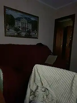 Snapshot of Roxana_Bell chatting on June 20, 1:25 pm Roxana Bell online show from June 20, 1:25 pm