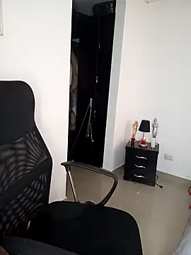 tata laima   online show from January 29, 3:15 pm