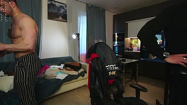 danielkraigforu online show from March 20, 3:39 pm