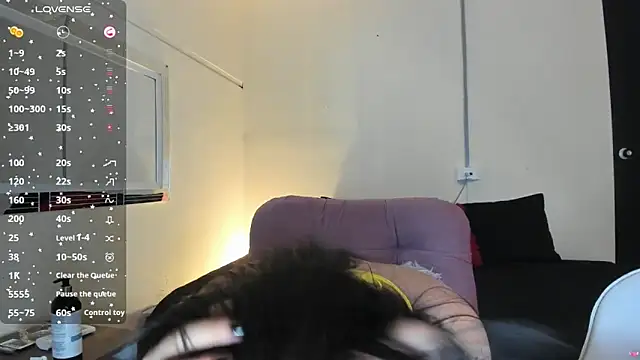 Snapshot of liily_moore chatting on February 16, 9:15 am liily moore online show from February 16, 9:15 am