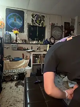 BobbyQ29 online show from March 3, 3:34 am