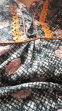 Snapshot of Ravina_patil1 chatting on January 12, 10:23 am Ravina patil1 online show from January 12, 10:23 am