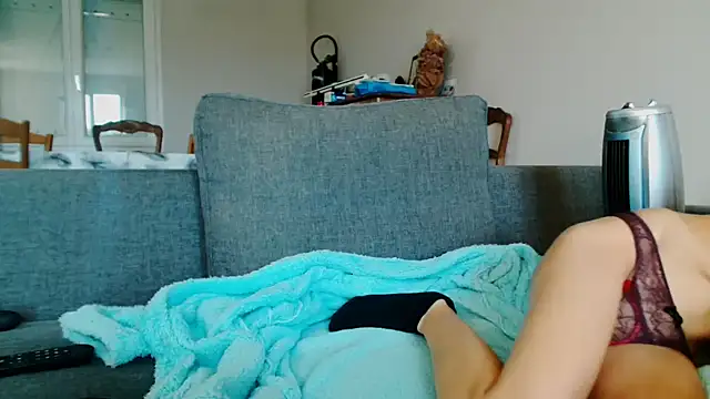 Snapshot of Fit_Yummy chatting on November 1, 10:39 am Fit Yummy online show from November 1, 10:39 am