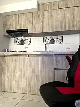 Snapshot of TysonWalkers chatting on December 14, 12:54 pm TysonWalkers online show from December 14, 12:54 pm