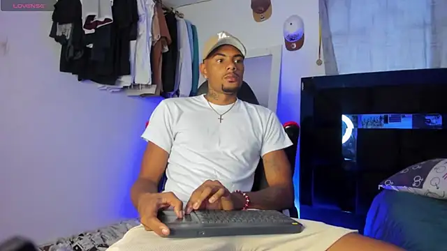 TysonWalkers online show from July 26, 11:11 pm