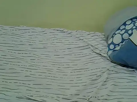 candililie online show from October 8, 2:31 am