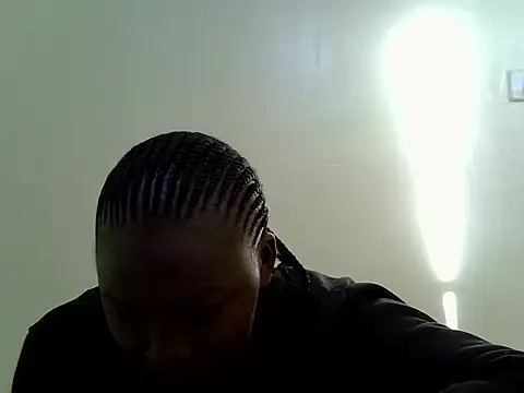 candililie online show from May 4, 5:14 am