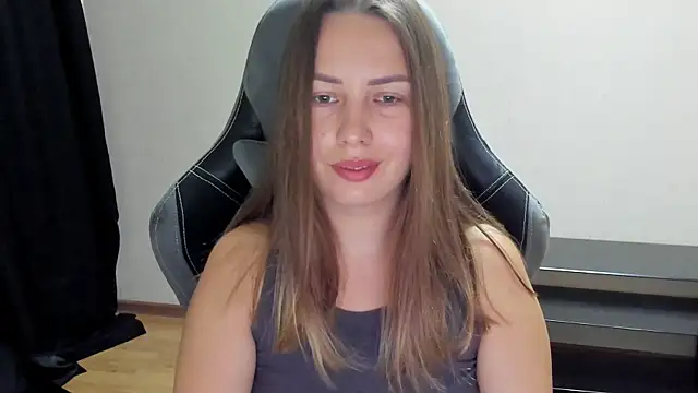 Snapshot of Mia_shy1 chatting on July 12, 5:09 am Mia shy1 online show from July 12, 5:09 am